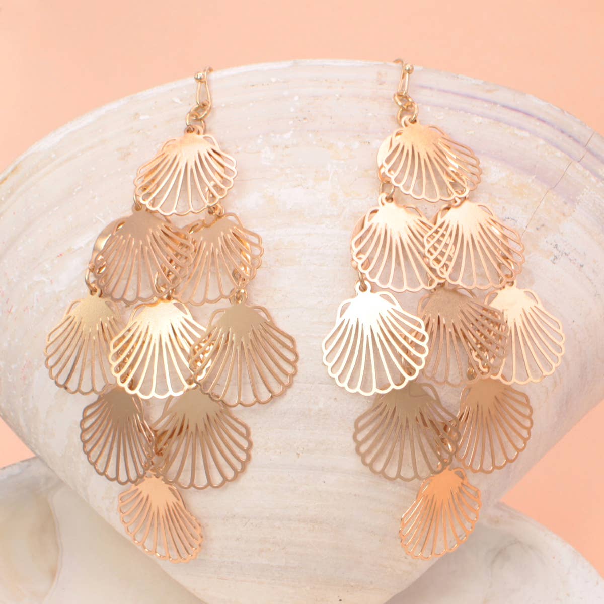 Outline Gold Shell Cascade Earrings