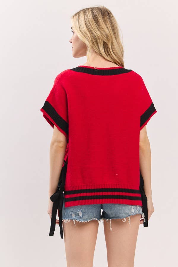 Gameday Cable Knit Varsity Sweater Vest: RED/BLACK