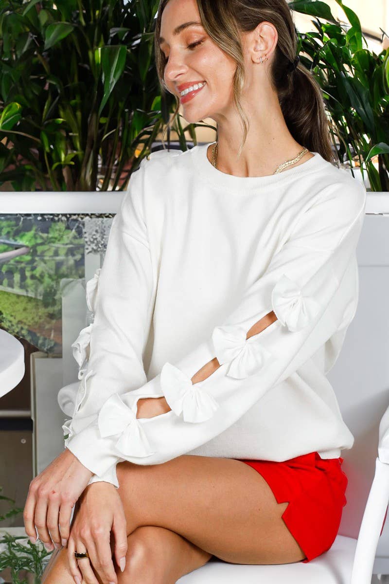 Bow Embellished Crew Neck Long-Sleeve Knit Sweater VT82605: Cream